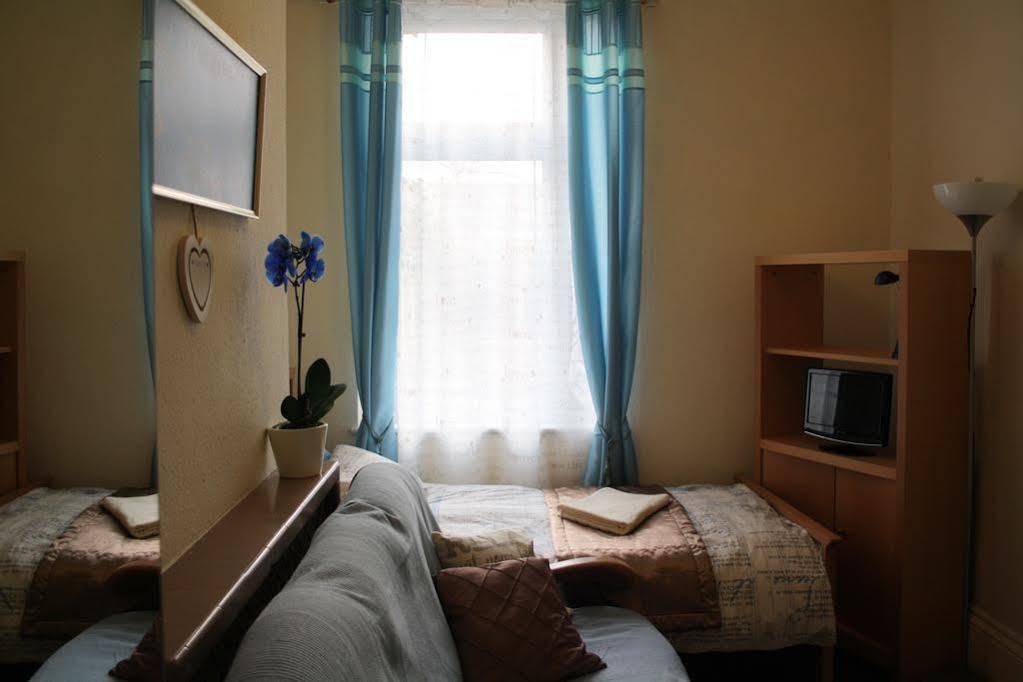 East Midlands Guesthouse Derby Exteriör bild